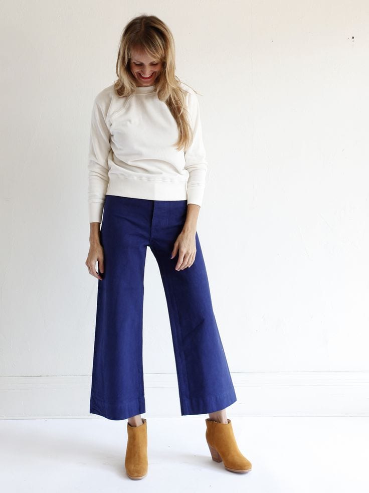 ways to wear sailor pants fashionably 14