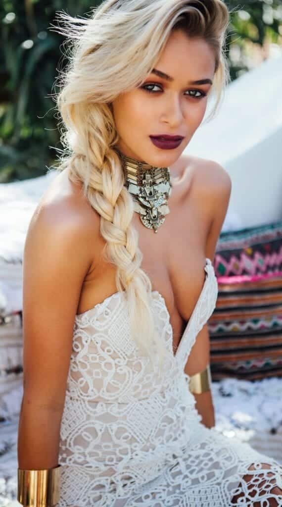 Outfits With Chokers–20 Ideas How To Wear A Choker Necklace