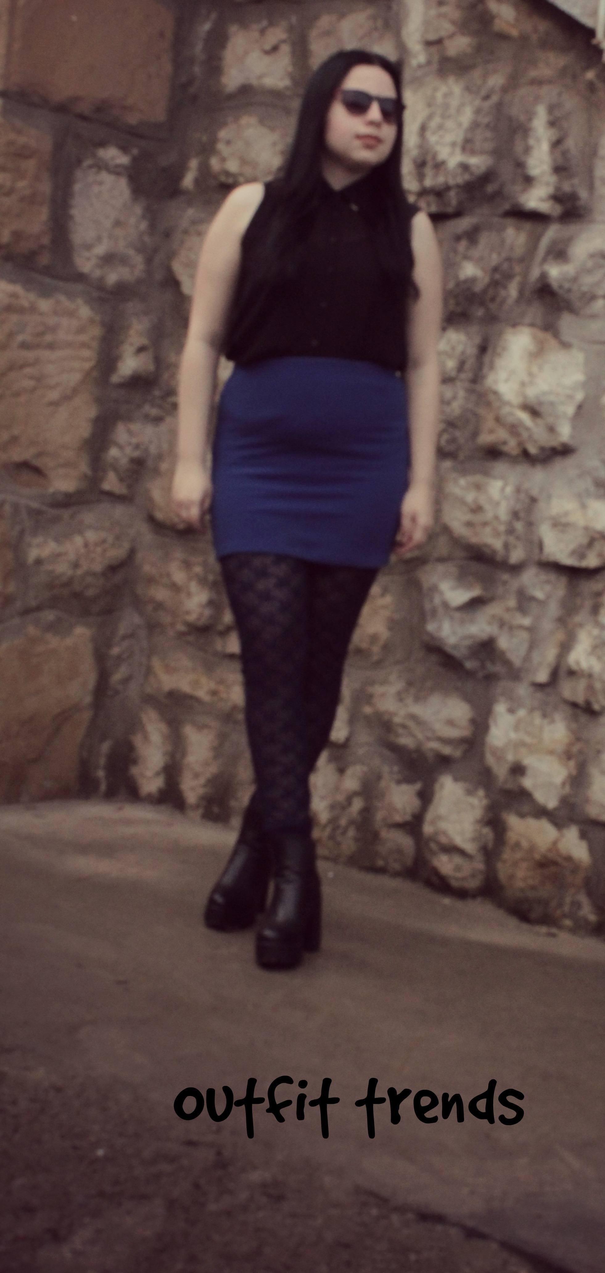 Outfits with Printed Tights Ideas how to wear Patterned Leggings