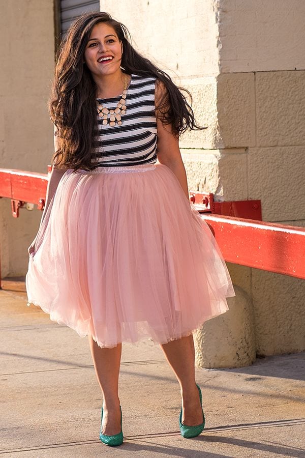 20 Pink Outfit Ideas for Plus Size Women for Chic Look