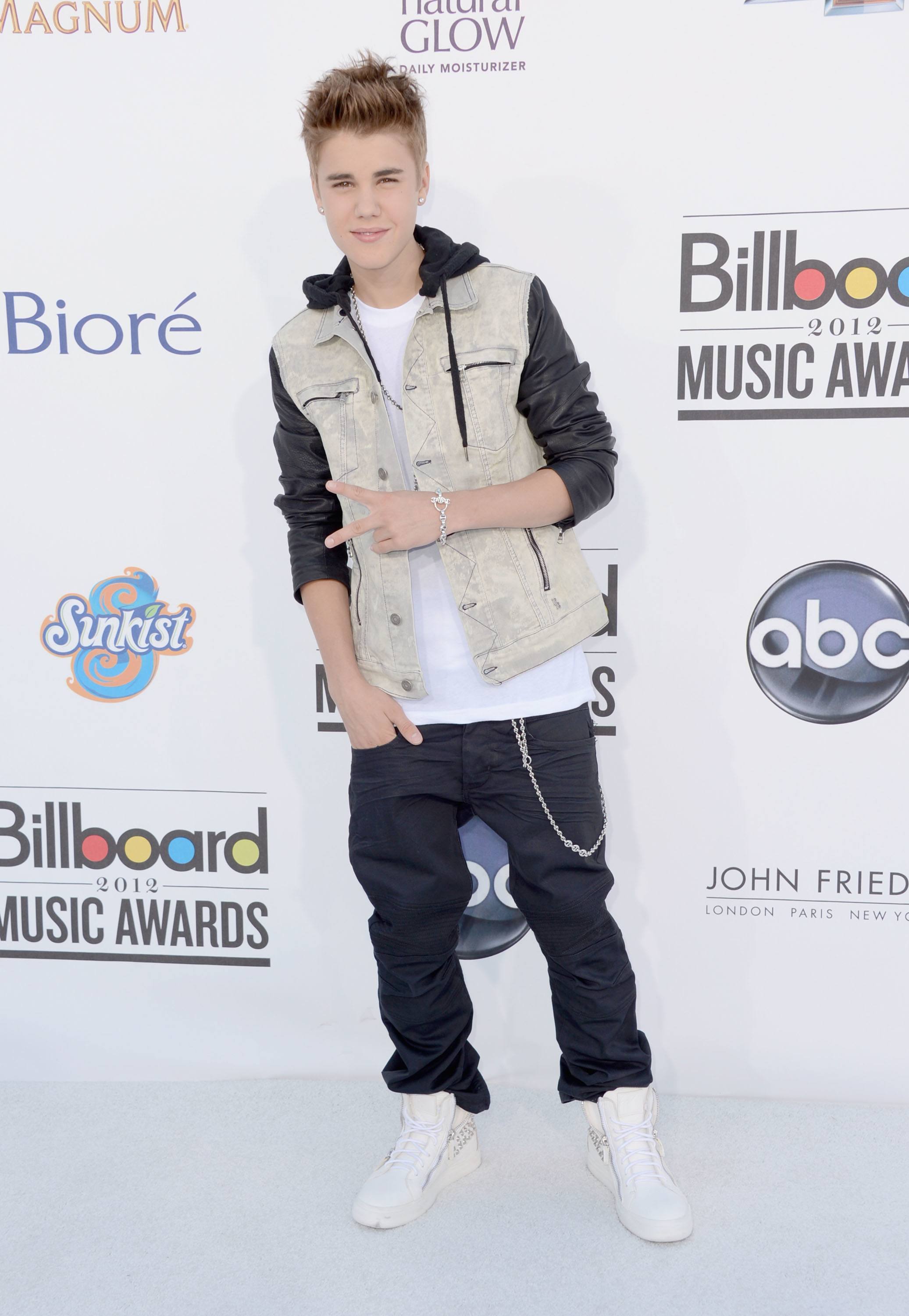 17 justin bieber swag outfits to copy for swag look