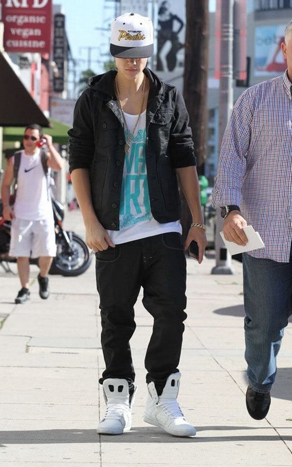 17 Justin Bieber Swag Outfits to Copy for Swag Look