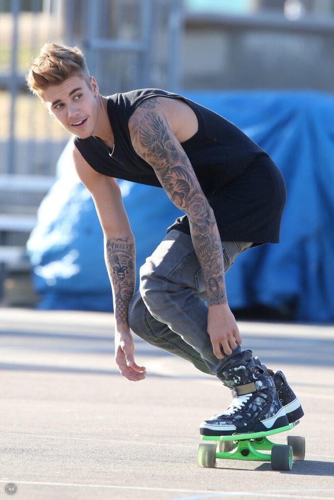 17 Justin Bieber Swag Outfits to Copy for Swag Look 17 Justin Bieber Swag Outfits to Copy for Swag Look
