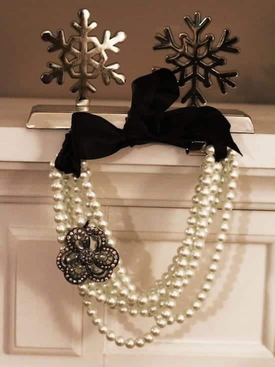 Style Guide: 7 Creative Ways to Wear Pearls