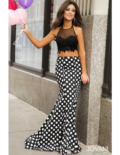 Cute Halter Dresses - 18 Ways to Wear Halter Outfits Everyday