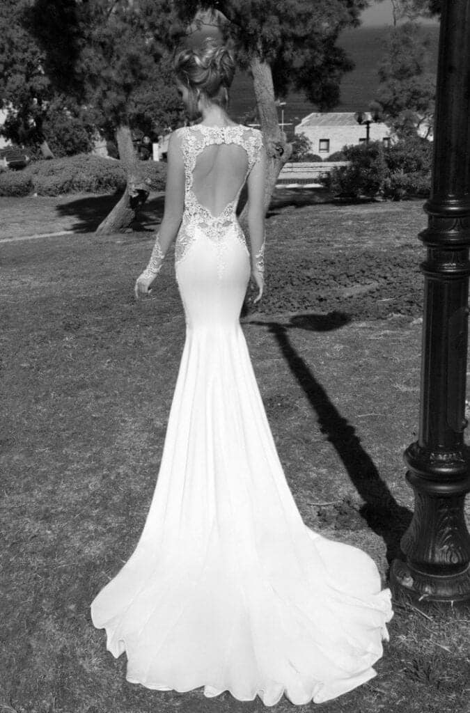 Wedding Dresses with Open Back - 30 Different Looks to Copy