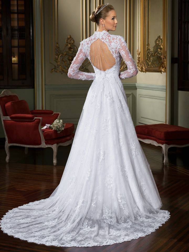 Wedding Dresses with Open Back - 30 Different Looks to Copy