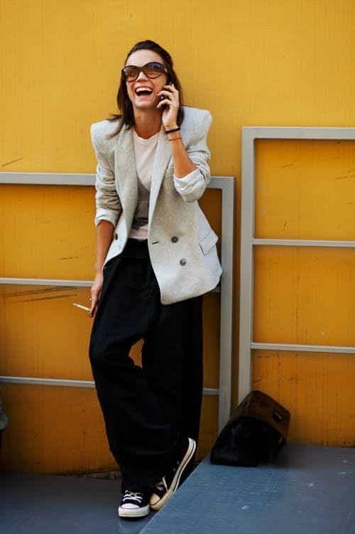 Womens’ Suits With Sneakers – 27 Ways To Style Suits With Sneakers