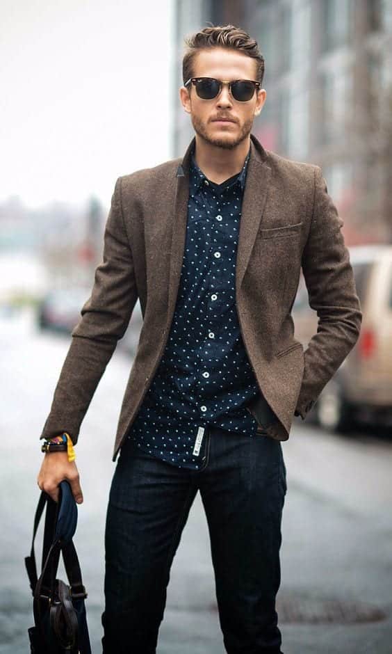 18 Winter Travel Outfit Ideas For Men - Travel Style Tips