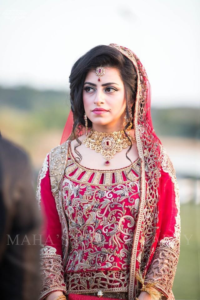 Pakistani Bridal Hairstyles For A Perfect Look (10)