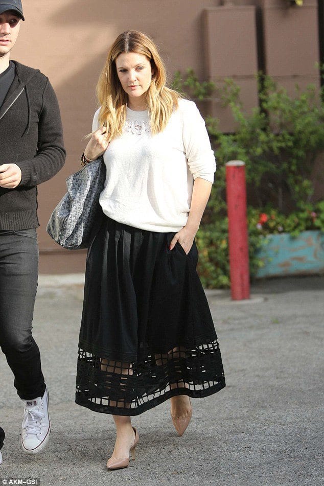 Peasant Skirt Outfits-17 Ways to Wear Peasant Skirts Rightly