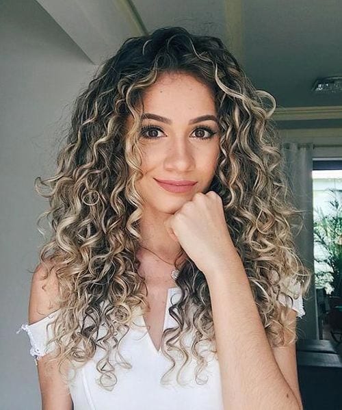 Curly Hairstyles for Teen Girls 