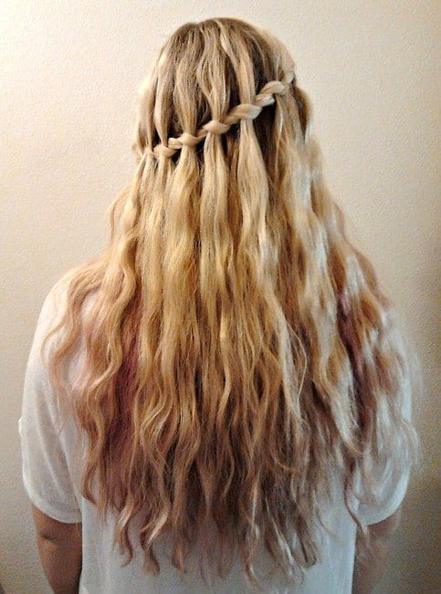 Curly Hairstyles for Teenage Girls | 25 Best Styles to Try #