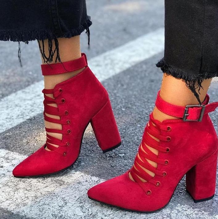 Trendy Shoes To Beat The Summer Heat (26)