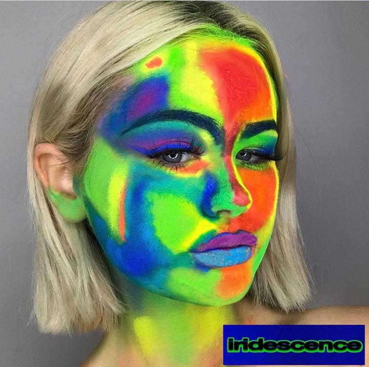 Get Inspired With These Cool Halloween Makeup Looks (9)