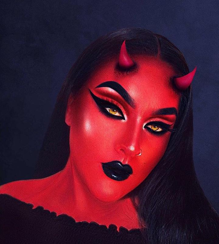 60 Most Awesome Halloween Makeup Ideas Ever for Teen Girls