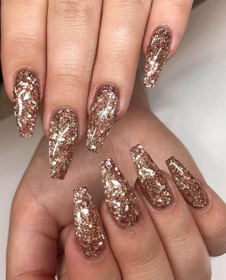 These Cool Nail Art Ideas Will Surely Be The Highlight of Next Summers (62)