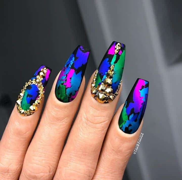 Creative Nail Art Ideas To Blow You Away (8)