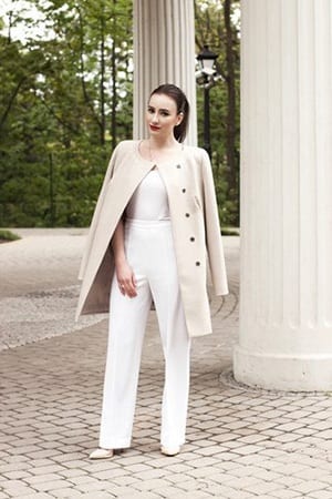 white wide leg trousers outfit