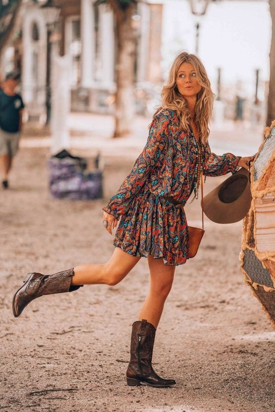 Women's Outfits With Boots - 70 Ideas on How to Wear Boots? Women's Outfits With Boots - 70 Ideas on How to Wear Boots?