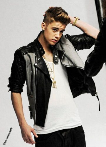 Justin Bieber Pics-30 Hottest Pictures of Justin Bieber #'s got a die-for Built