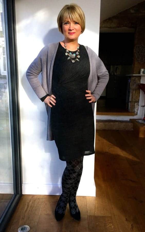 Petite Outfits Ideas-12 Latest Fashion Trends for Short Women