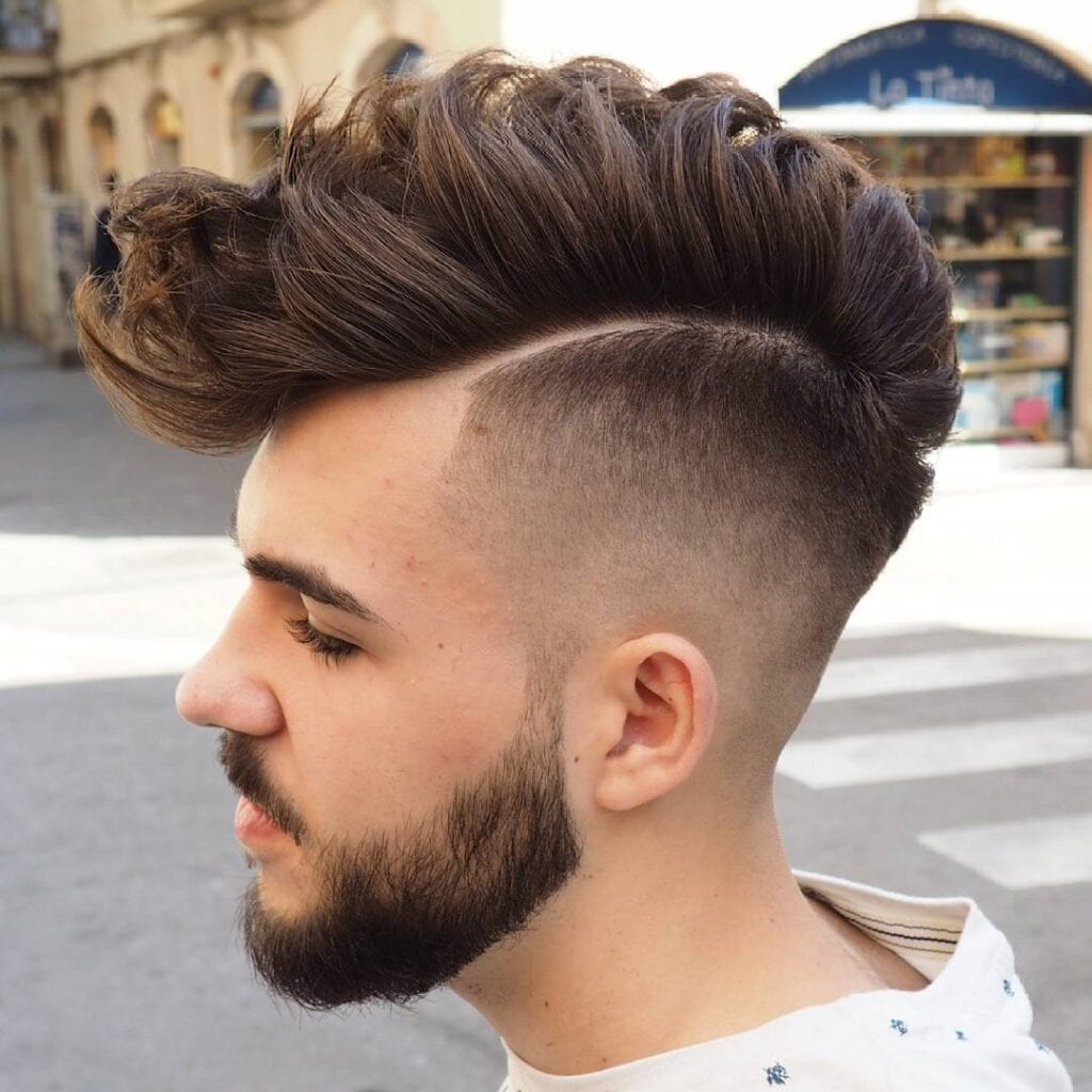 Undercut hairstyle for men (28)