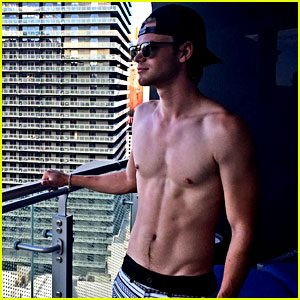 Kenton Duty Pics-30 Hottest Pictures of Kenton Duty so far