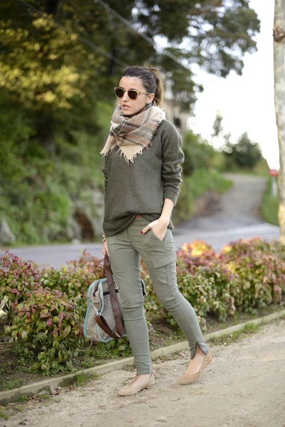 How to Wear Cargo Pants 21 Outfit Ideas for Girls