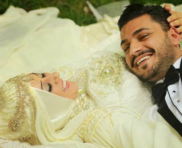 muslim couple wedding pictures