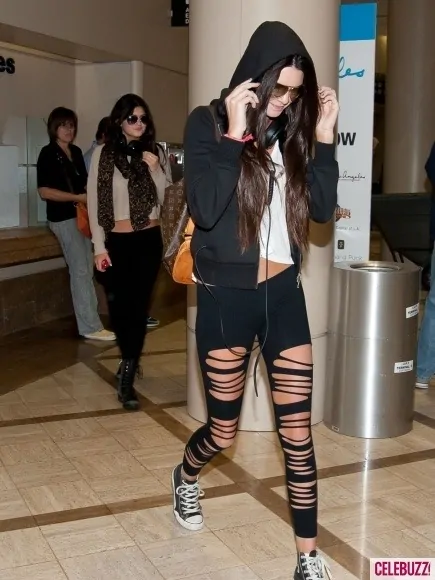 Kendall jenner Funky Look