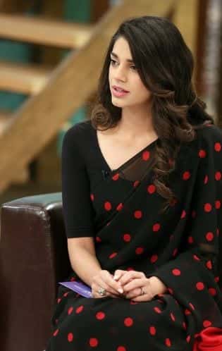 saree wearing style for short height