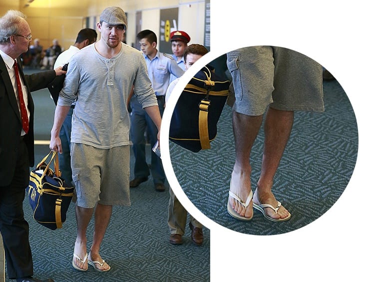 Men Outfit with White Shoes-16 Trendy Ways to Wear White Shoe's Outfit with White Shoes (14)