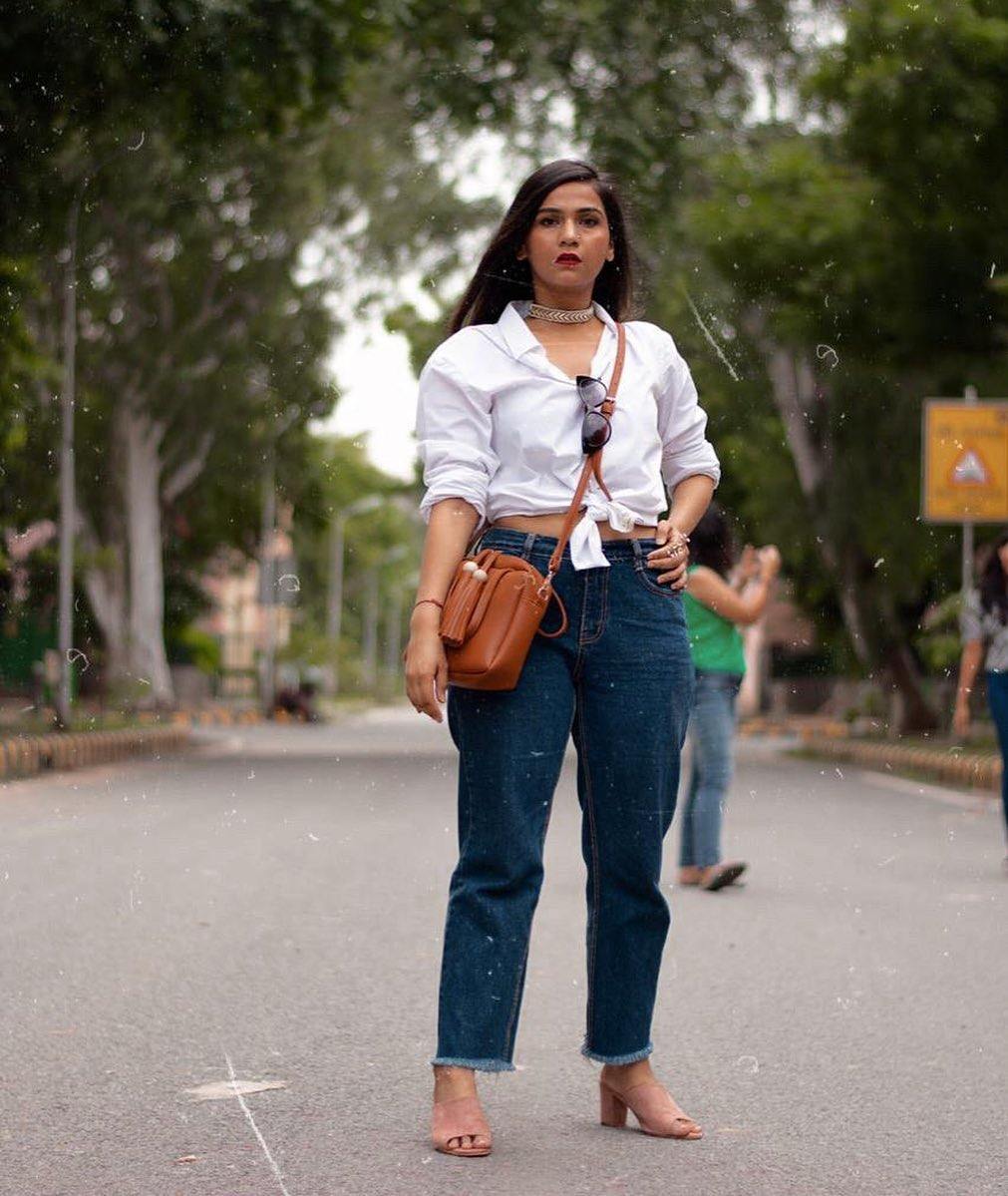 25 Stylish Indian Street Style Fashion Ideas For Women