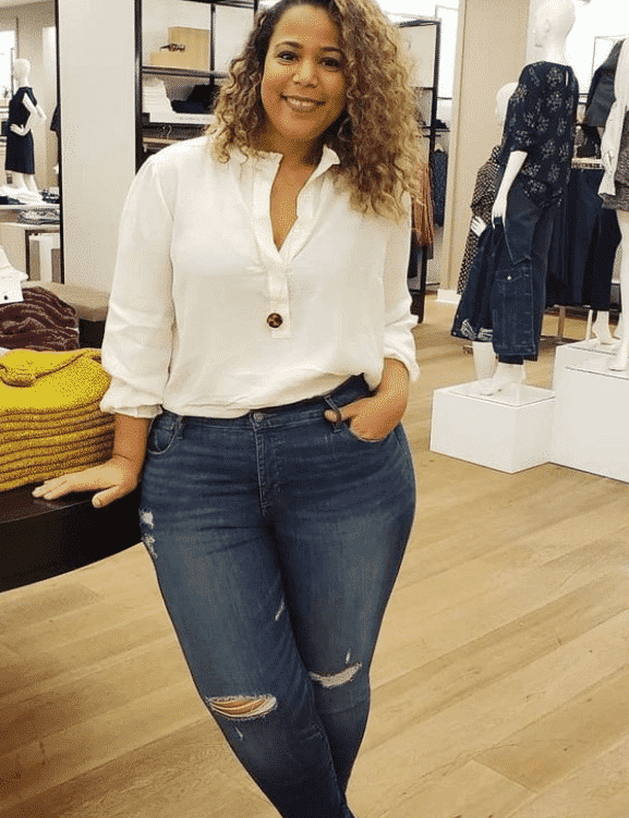 Best Tops to Wear with Jeans 24 Outfit Ideas