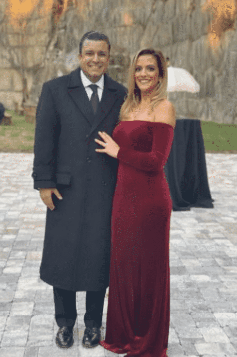 Winter Wedding Attire | 21 Best Winter Outfits for Weddings