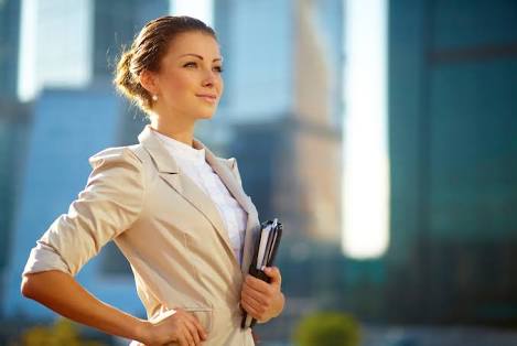 20 Habits of Highly Successful Women - Follow These Tips
