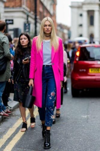 How to wear embroidered jeans16 embroidered jeans outfits How to wear embroidered jeans16 embroidered jeans outfits