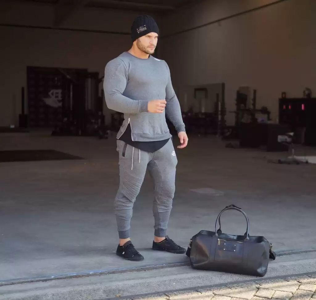 Men’s workout outfits (17)