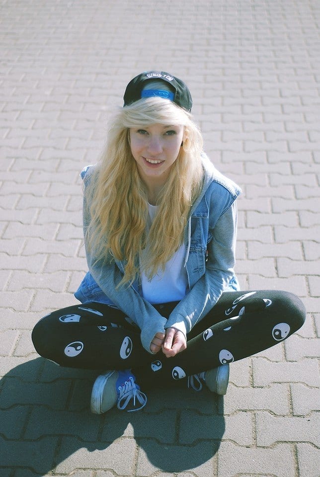 Snapback Hairstyles for Girls 25 Ways to Wear Snapback Hair