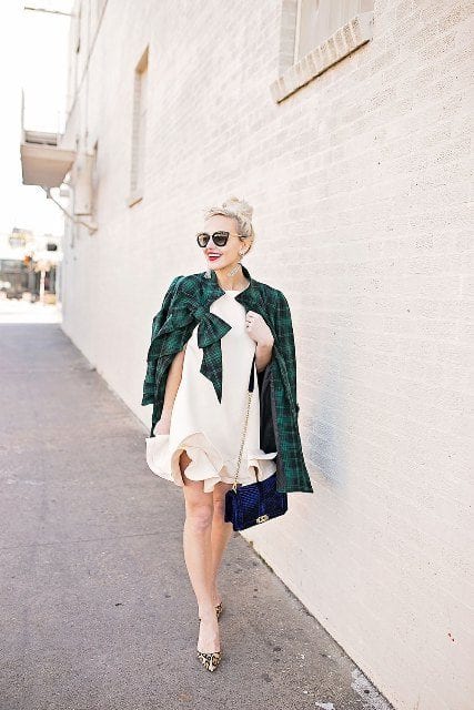 Outfits with Velvet Bags- 20 Ideas to Wear with a Velvet Bag