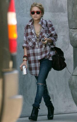 Flannel Outfit Ideas for Women (7)