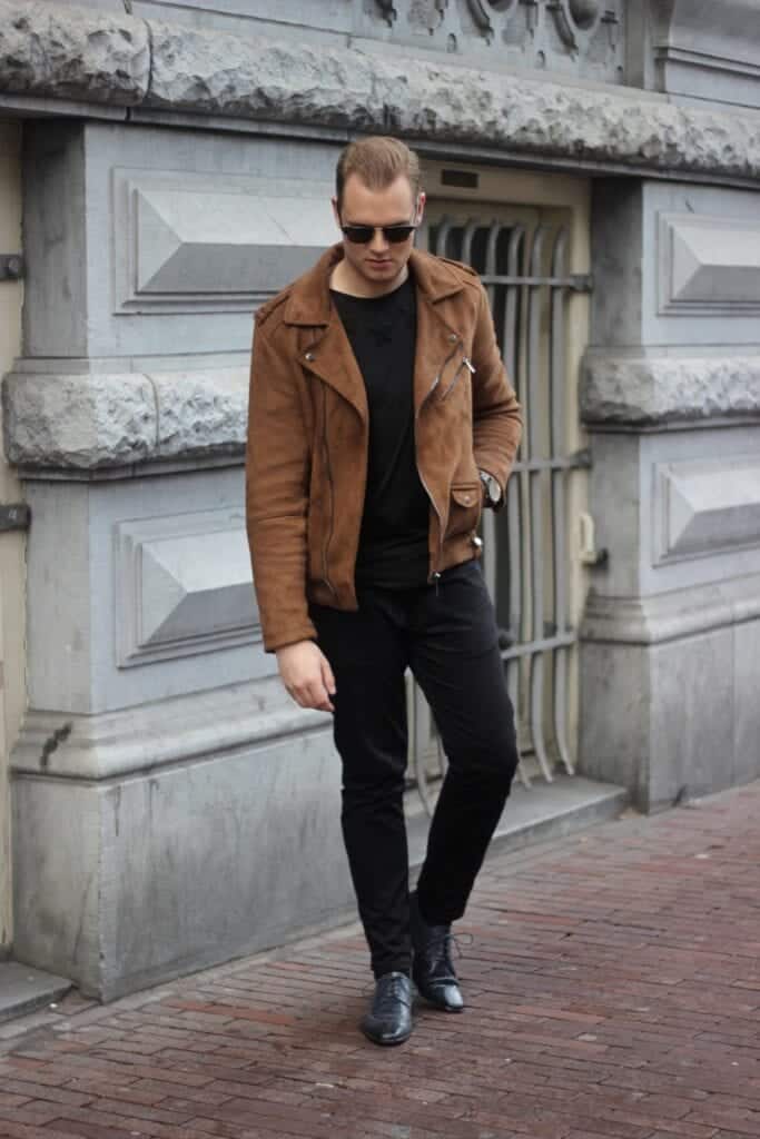 how to wear suede jacket for men (15)