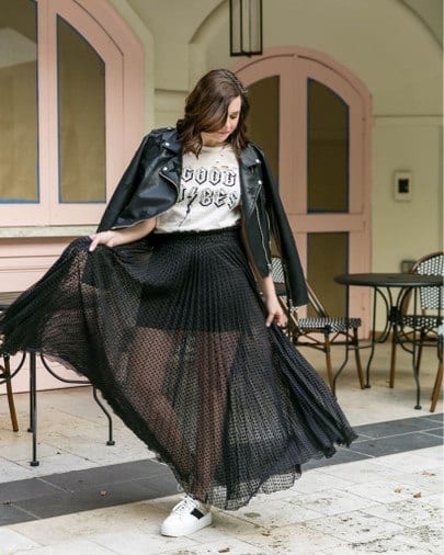 Outfits with Sheer Skirts- 28 Ideas How To Wear Sheer Skirts