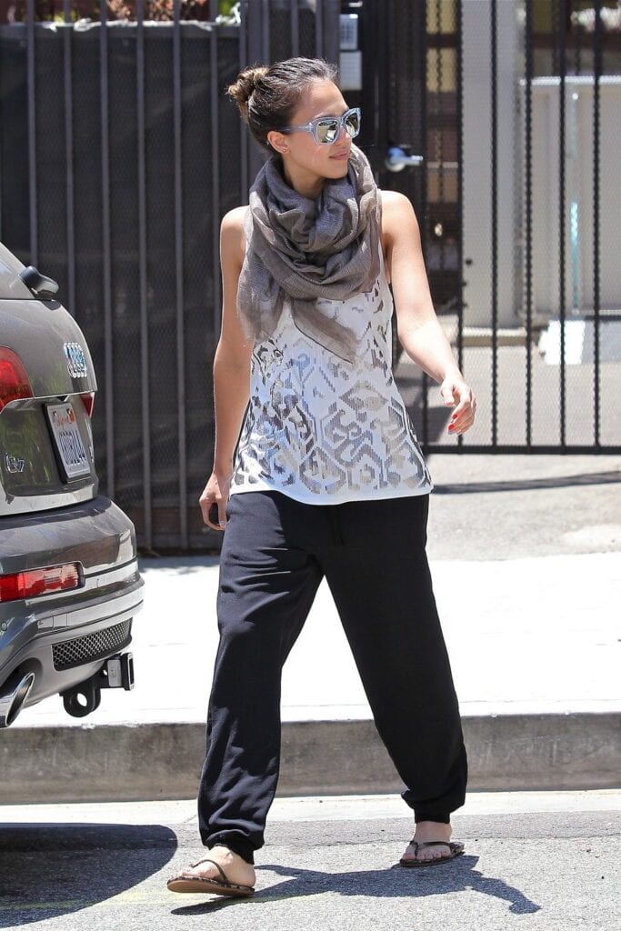 What Shoes Can You Wear With Sweatpants What Shoes Can You Wear With Sweatpants