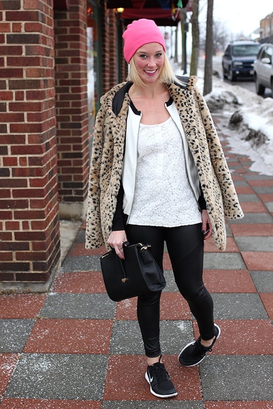 Shoes with Sweatpants20 Shoes Women Can Wear With Sweatpant