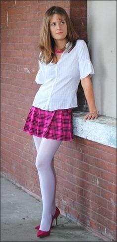 Outfits with Pink Skirts - 35 Ways to Style Hot Pink Skirts