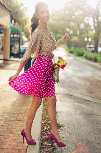 Outfits with Pink Skirts - 35 Ways to Style Hot Pink Skirts