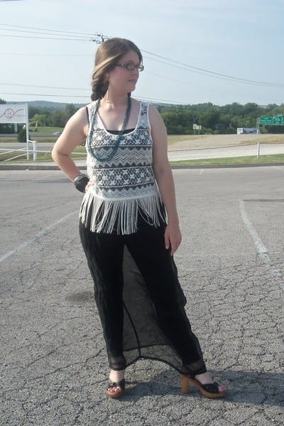 Outfits with Sheer Skirts- 29 Ideas How to Wear Sheer Skirts