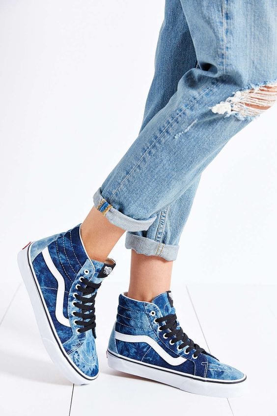 How to Wear Galaxy Printed Vans